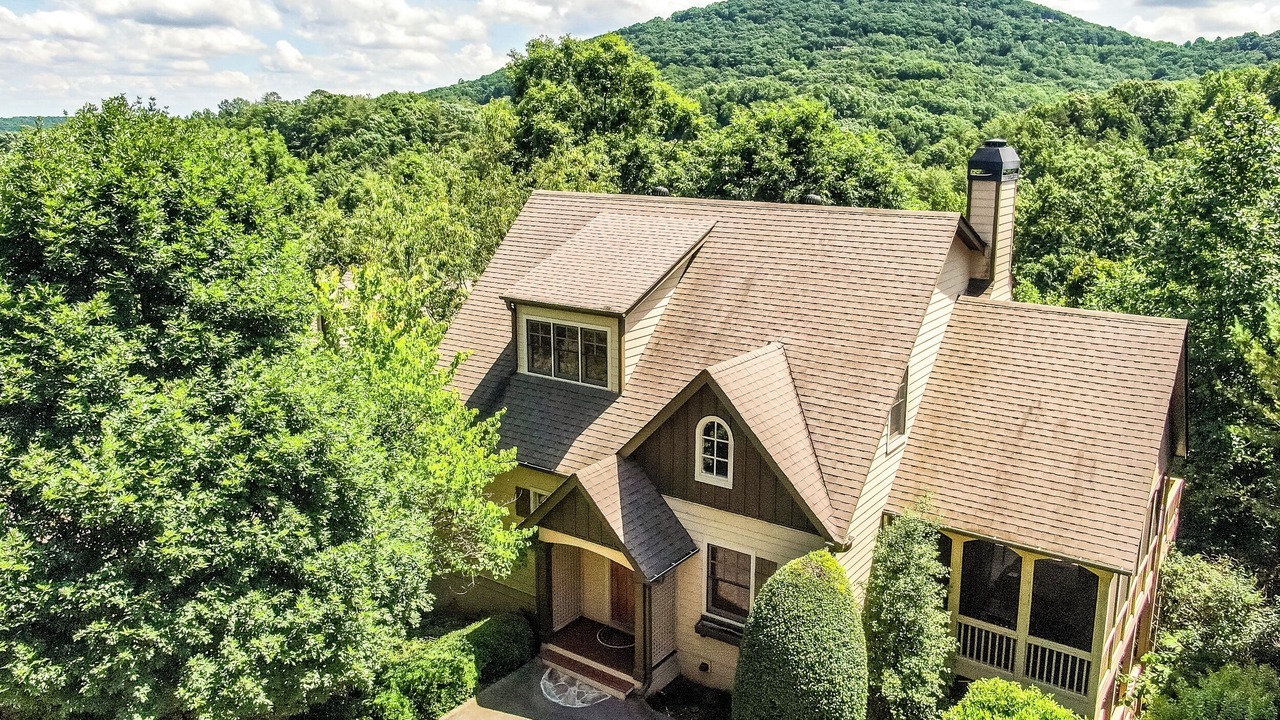 Photo of Others in Big Canoe