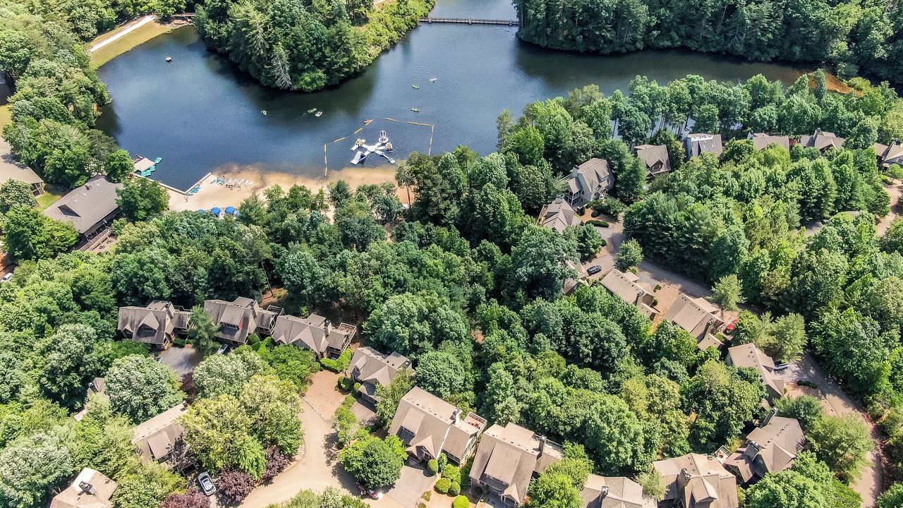 Photo of Others in Big Canoe