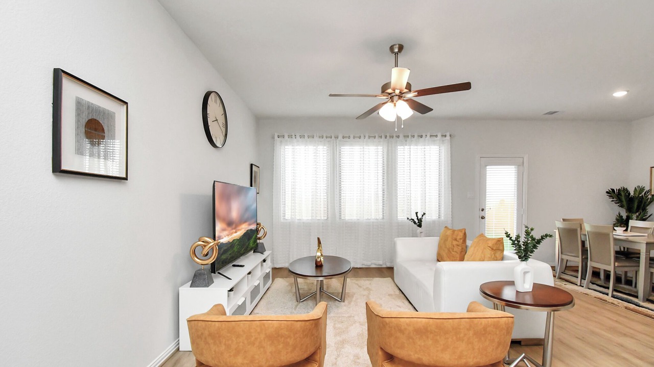 Photo of Livingroom in Katy