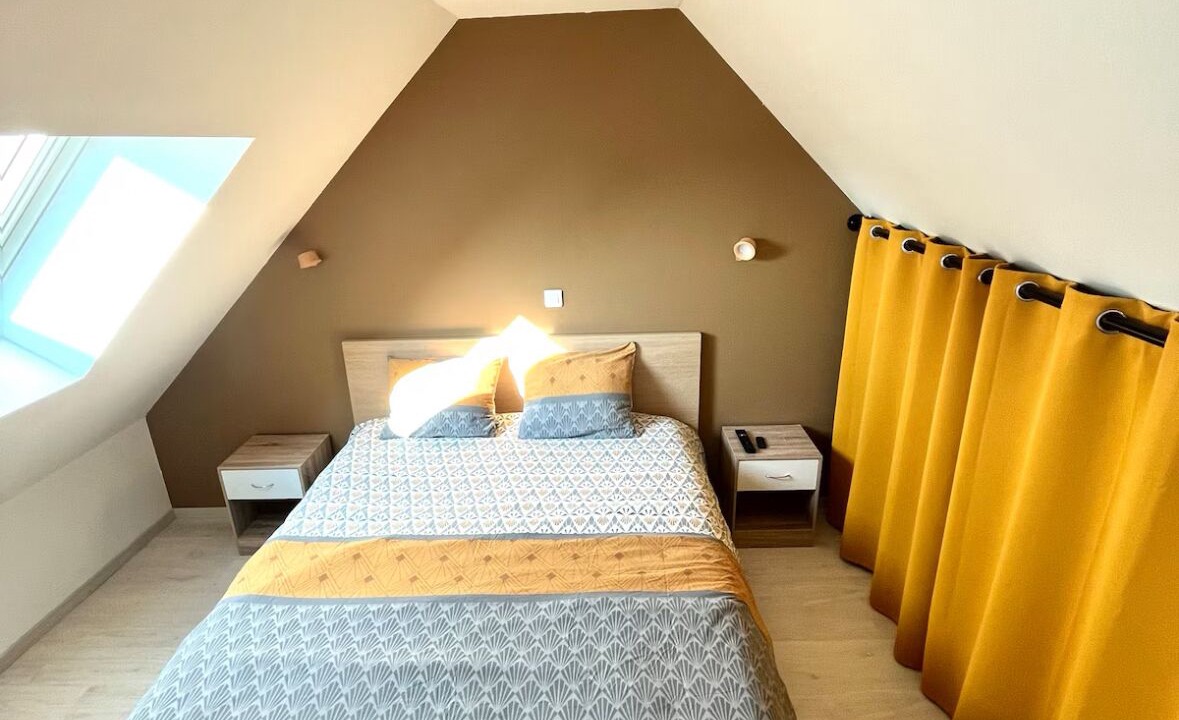 Photo of Bedroom in Neufchatel-en-Bray