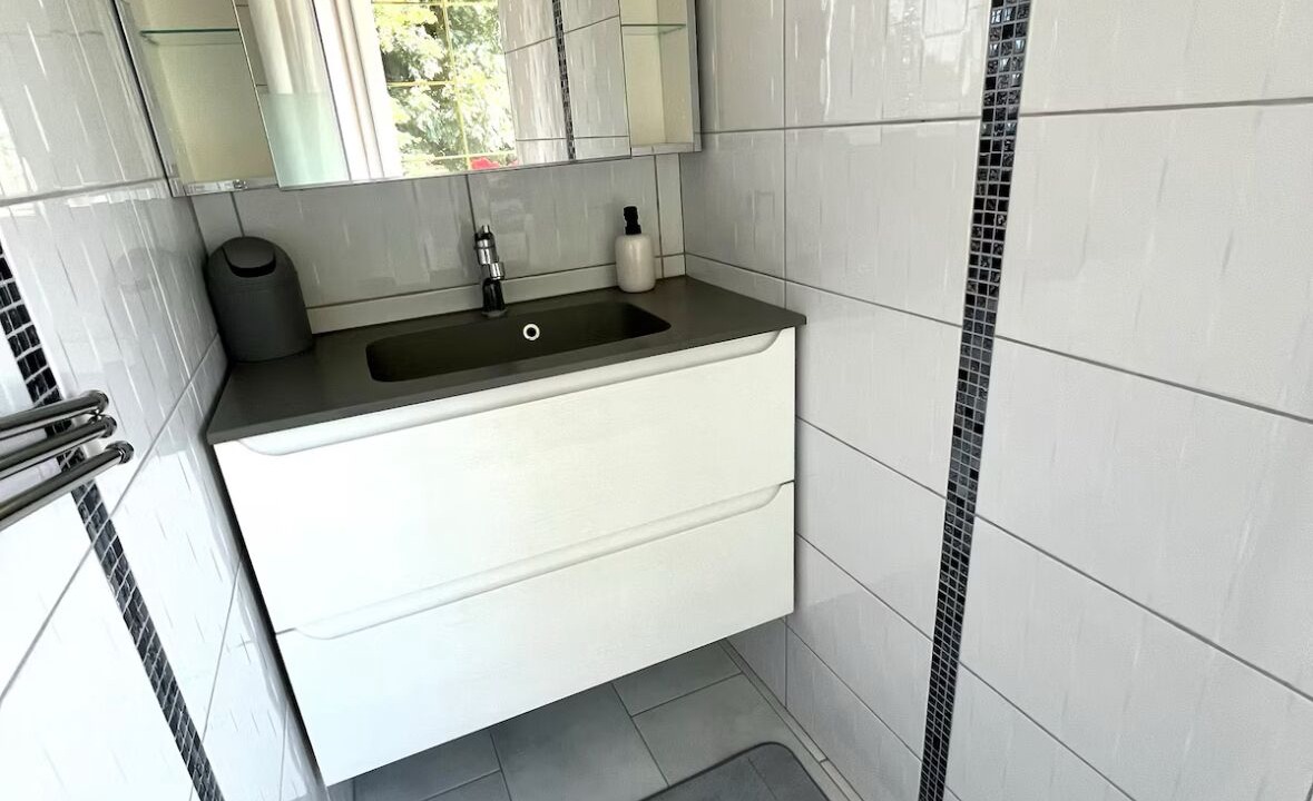 Photo of Bathroom in Neufchatel-en-Bray