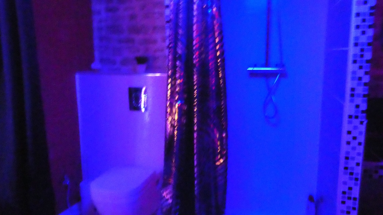 Photo of Bathroom in Barr