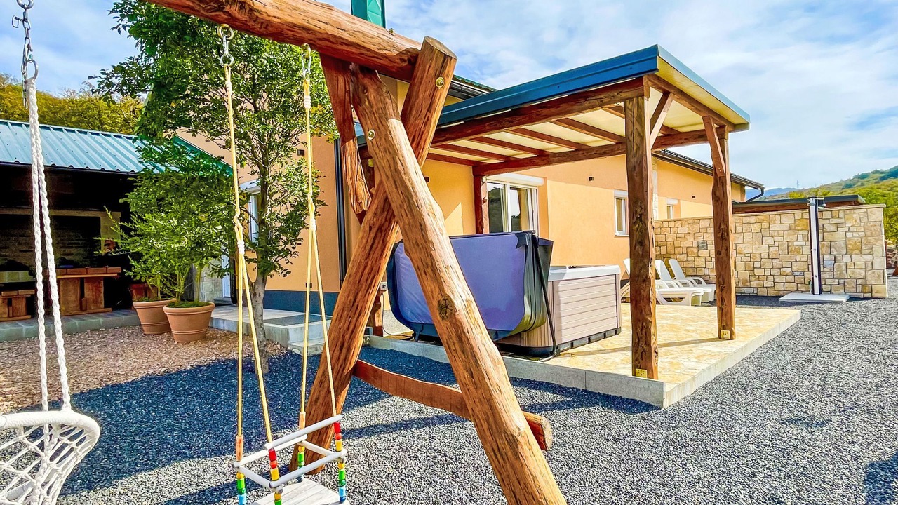 Photo of Outdoor in Karlobag