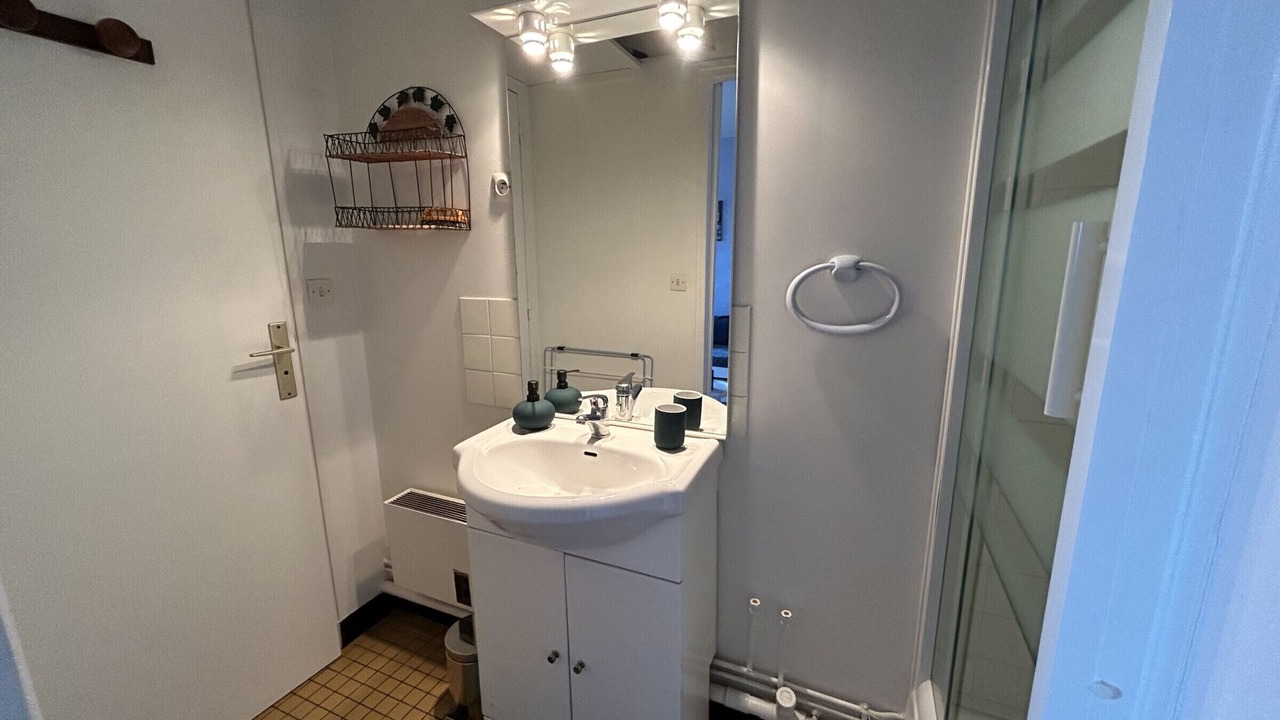 Photo of Bathroom in La Roche-Posay