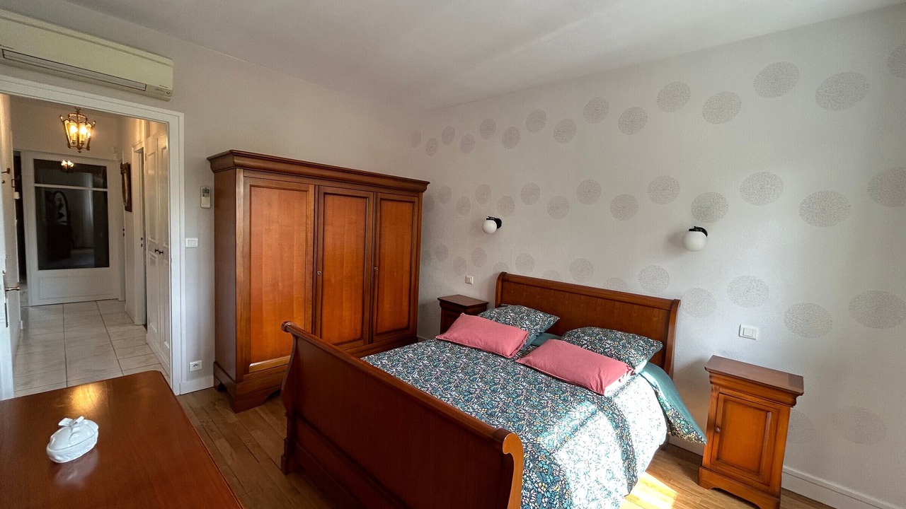 Photo of Bedroom in La Roche-Posay