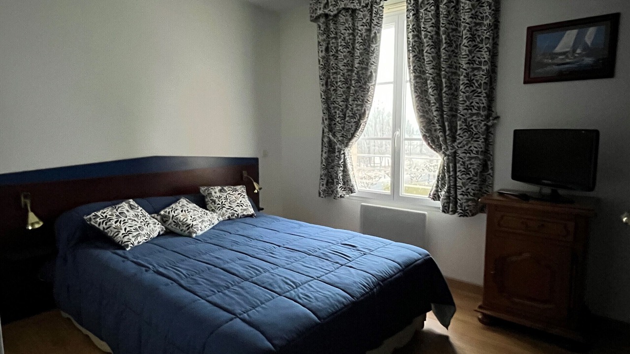Photo of Bedroom in La Roche-Posay