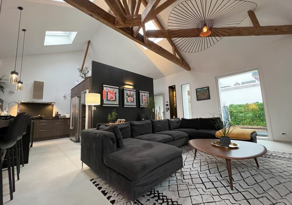 Photo of Livingroom in Beaulieu-Mangin