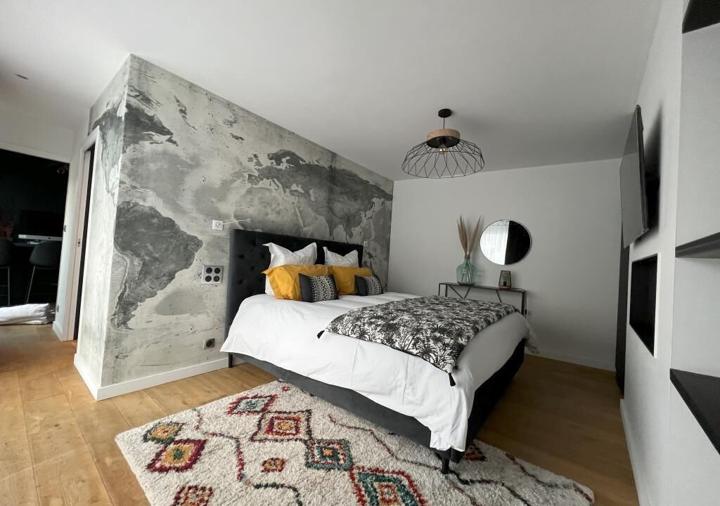 Photo of Bedroom in Beaulieu-Mangin