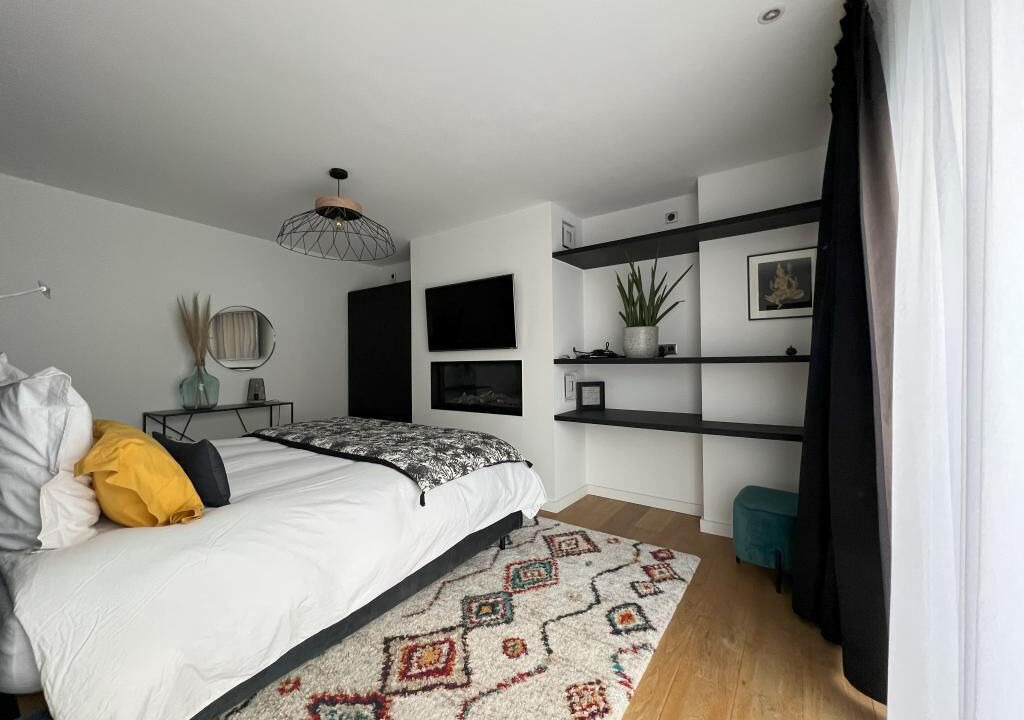 Photo of Bedroom in Beaulieu-Mangin