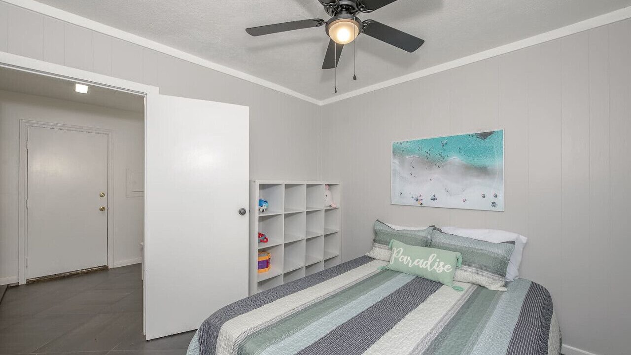 Photo of Bedroom in Carter's Grove
