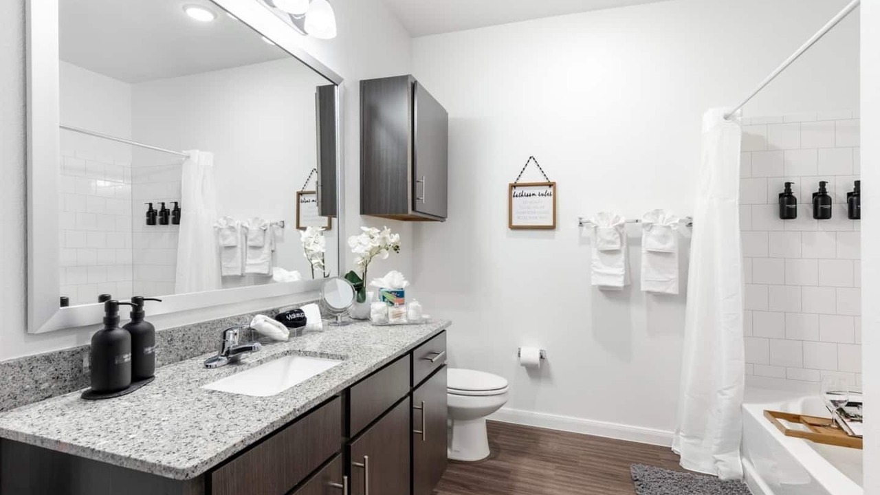 Photo of Bathroom in Medical Center District