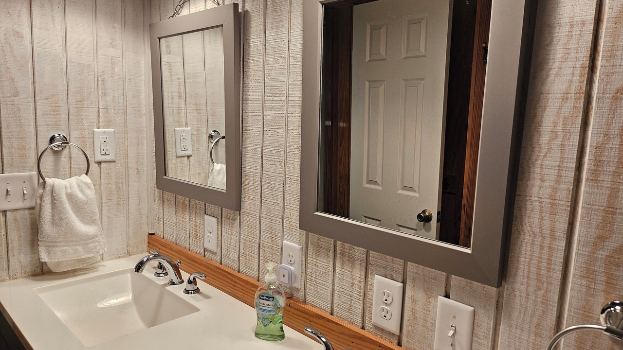 Photo of Bathroom in Henderson County