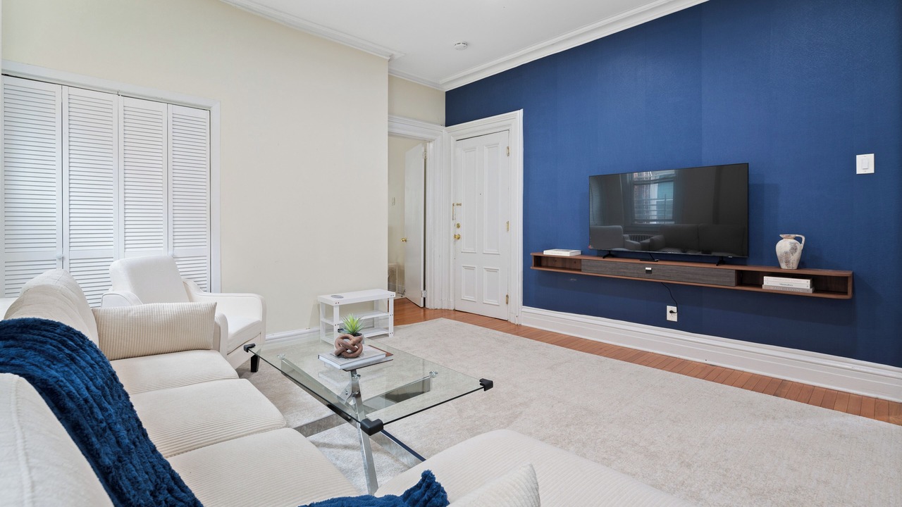 Photo of Livingroom in Jersey City