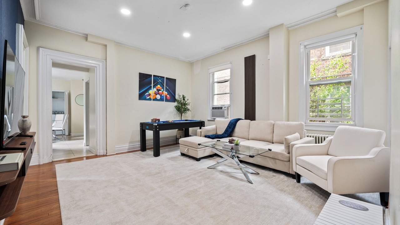 Photo of Livingroom in Jersey City