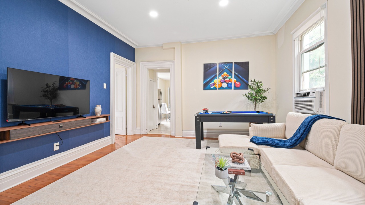 Photo of Livingroom in Jersey City