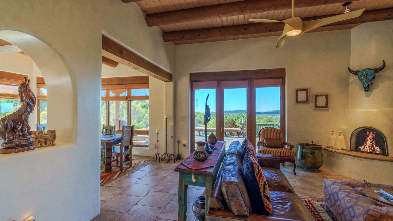 Photo of Livingroom in Santa Fe