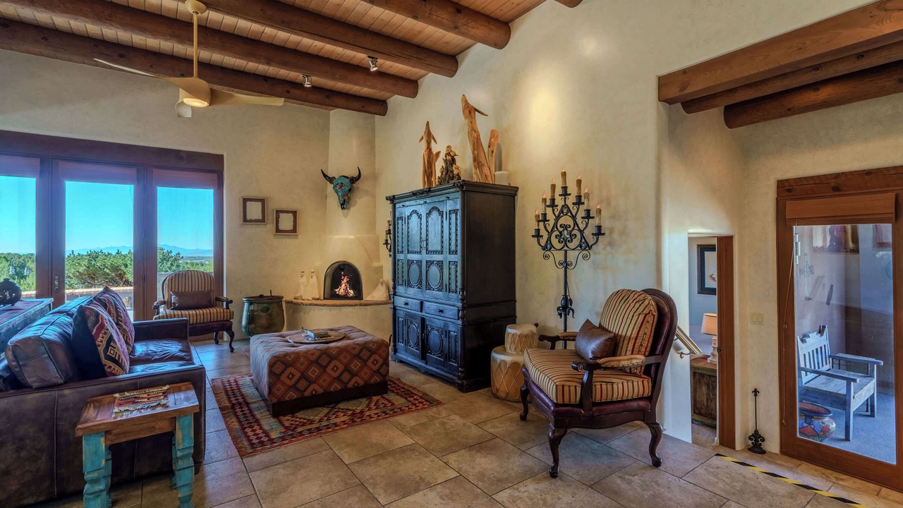 Photo of Livingroom in Santa Fe