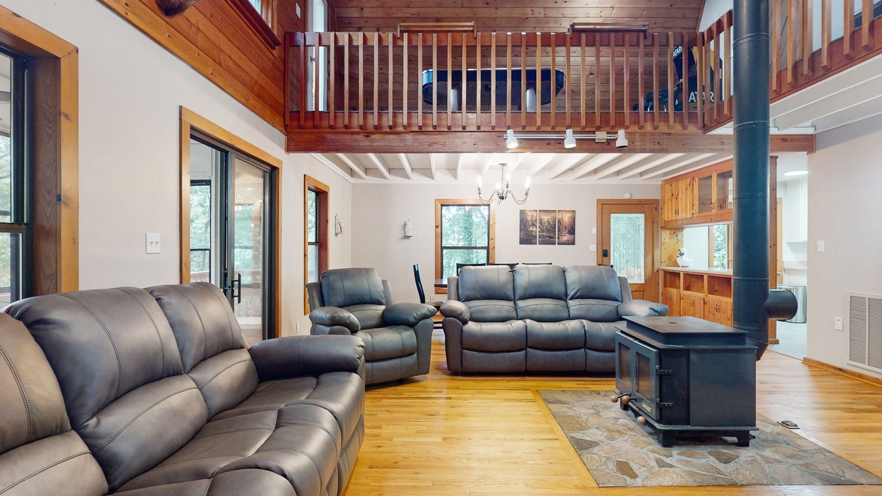 Photo of Others in Jasper