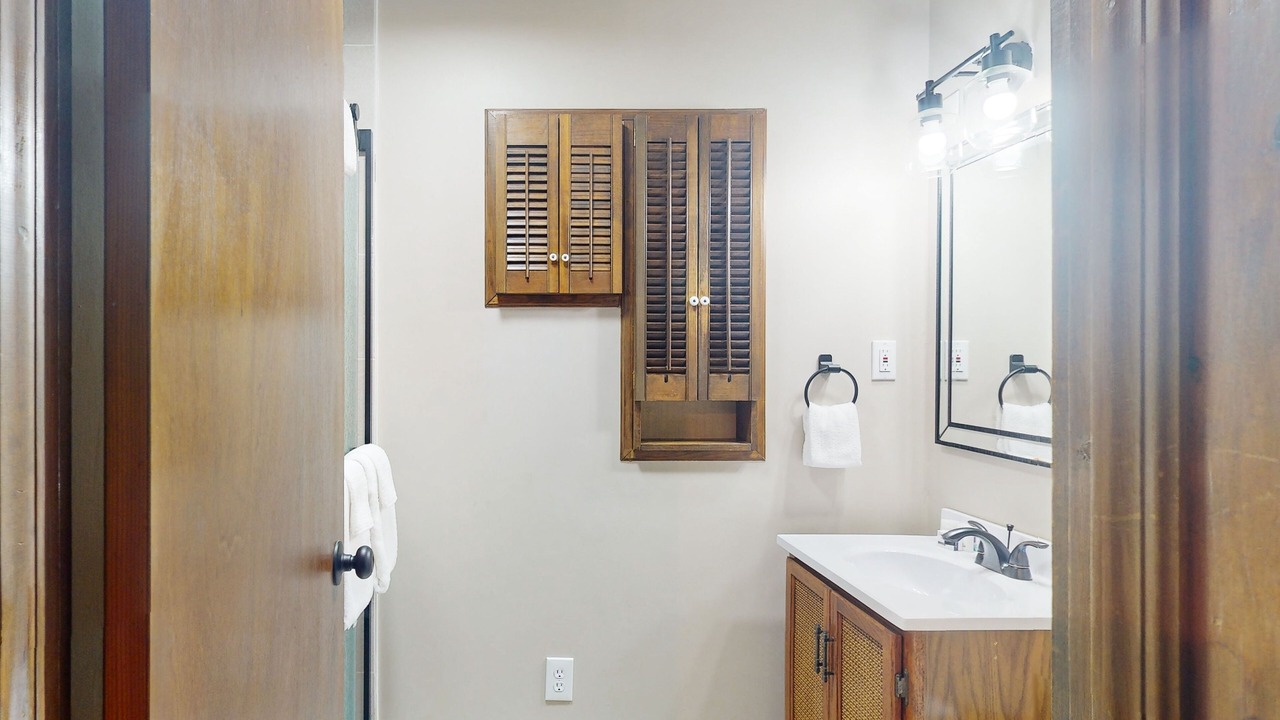 Photo of Bathroom in Jasper