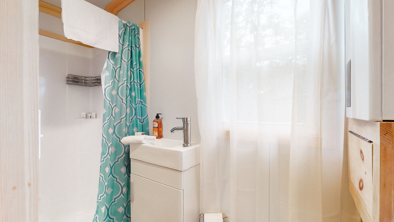 Photo of Bathroom in Maynardville