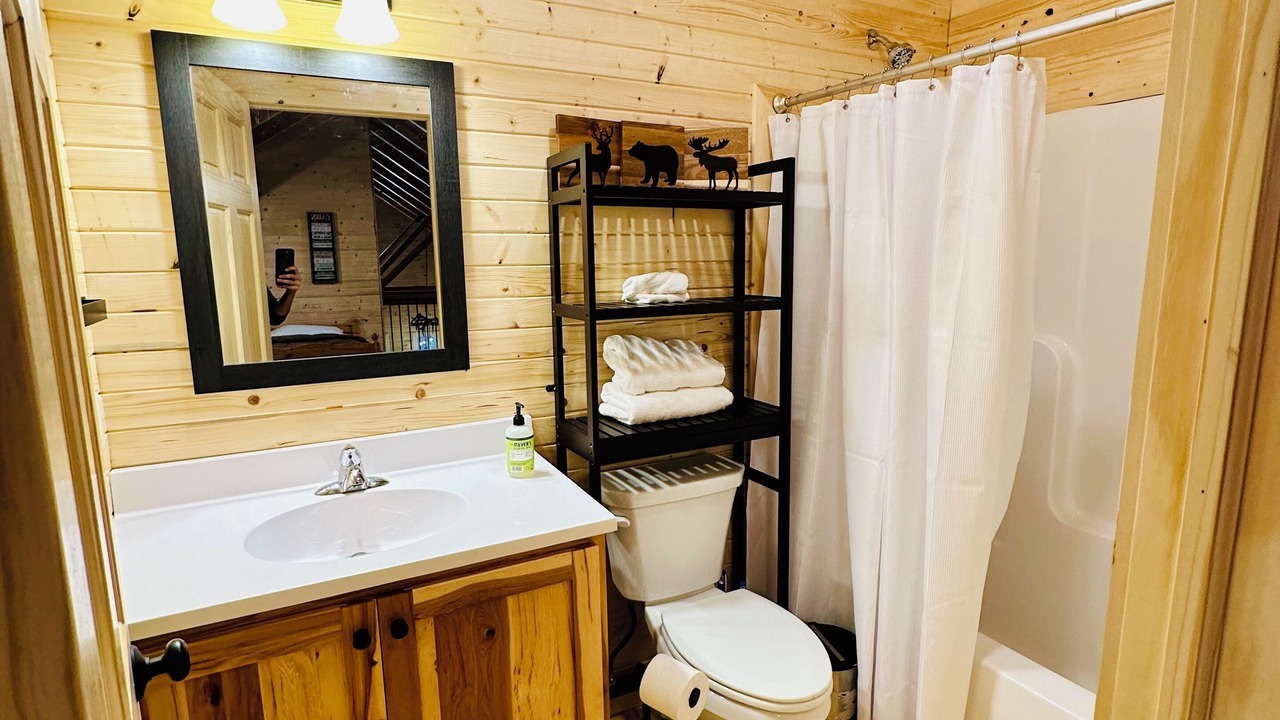 Photo of Bathroom in Minong