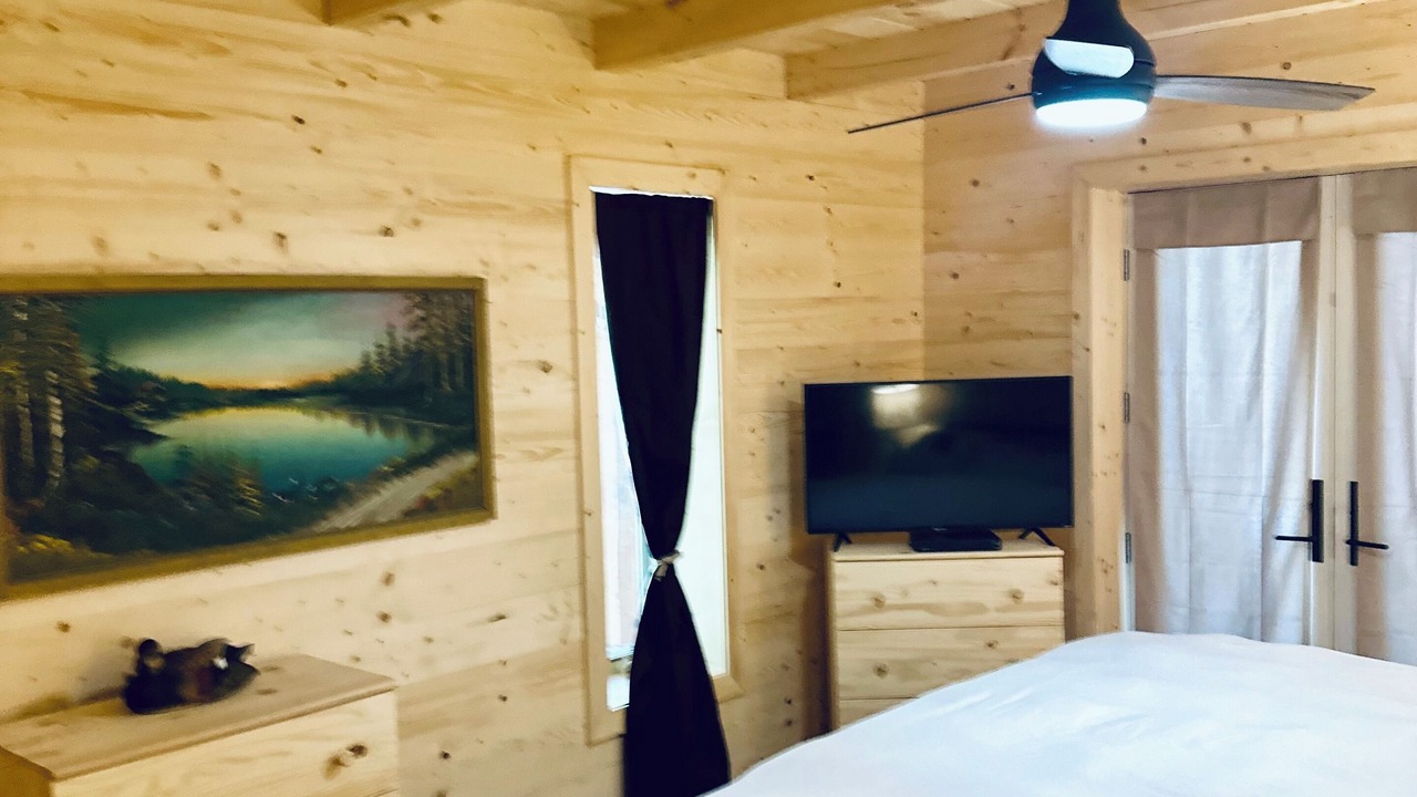 Photo of Bedroom in Minong