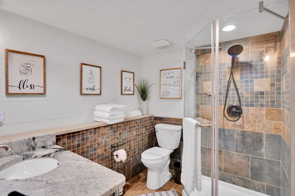 Photo of Bathroom in Kingsland