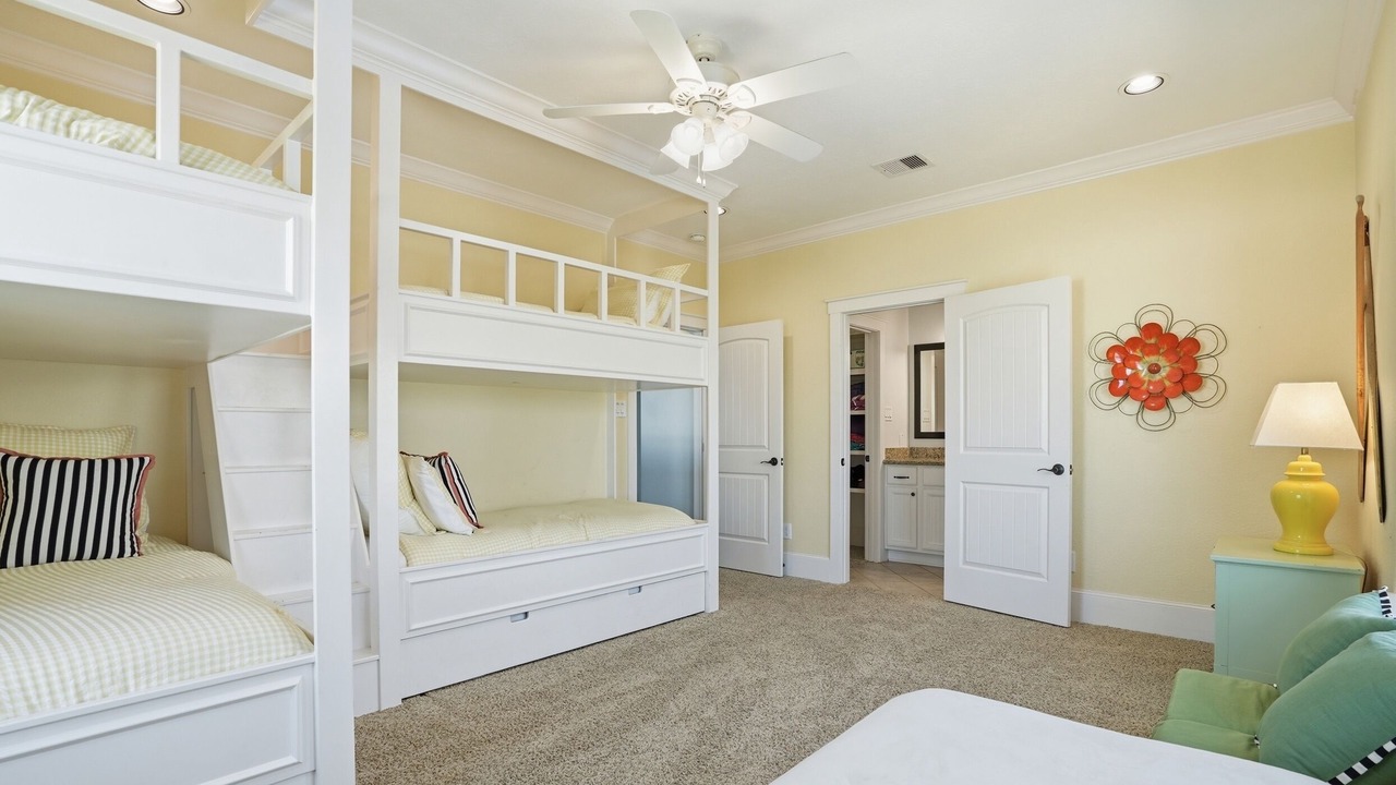 Photo of Bathroom in Beachside Village