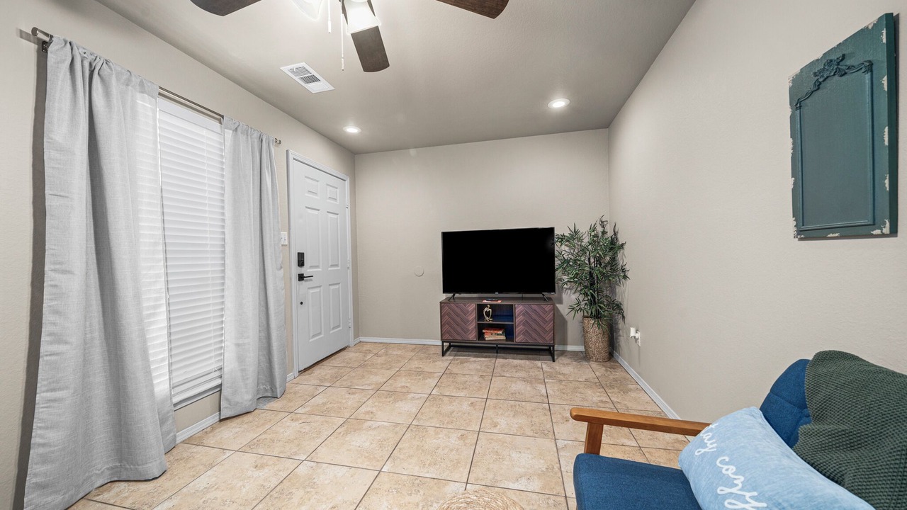Photo of Livingroom in Fort Smith