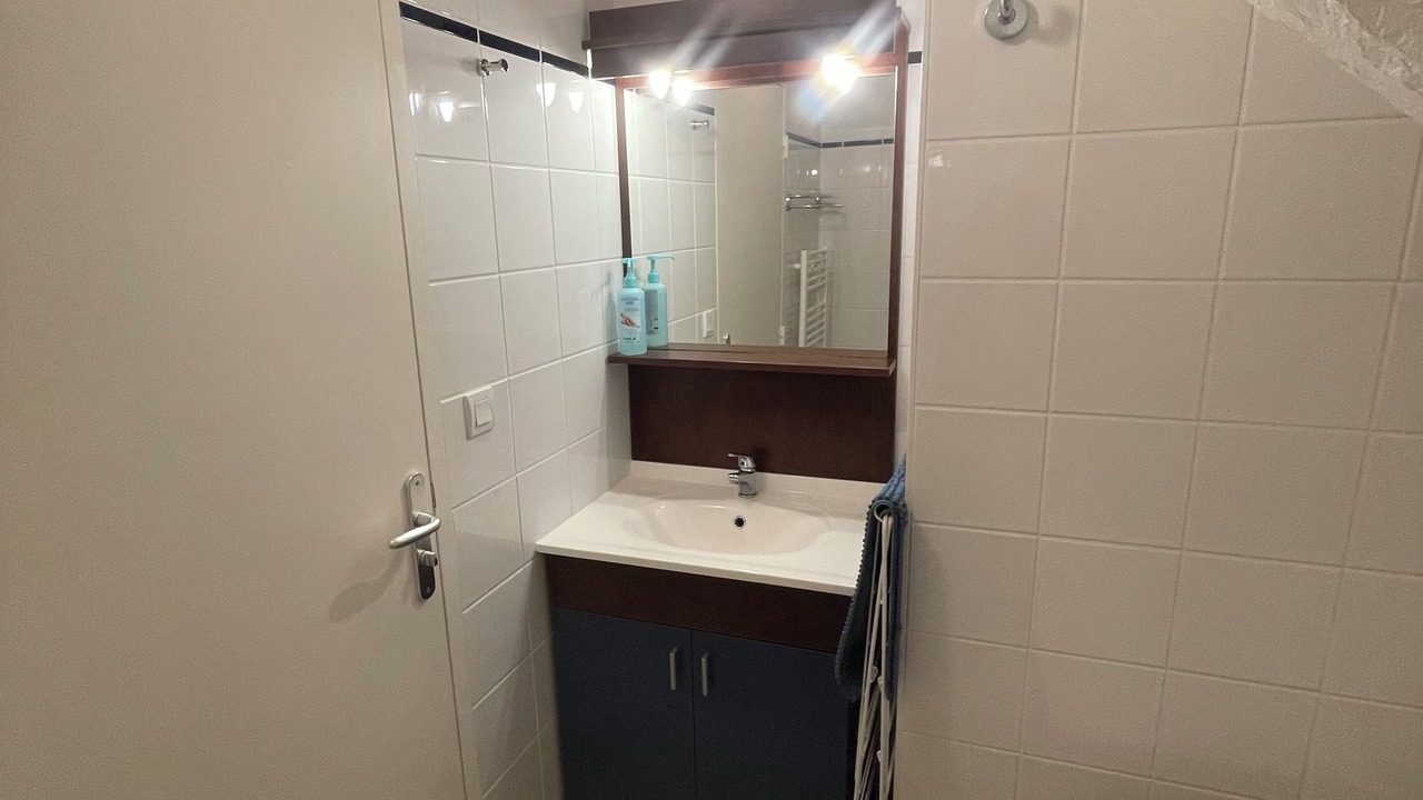 Photo of Bathroom in La Roche-Posay