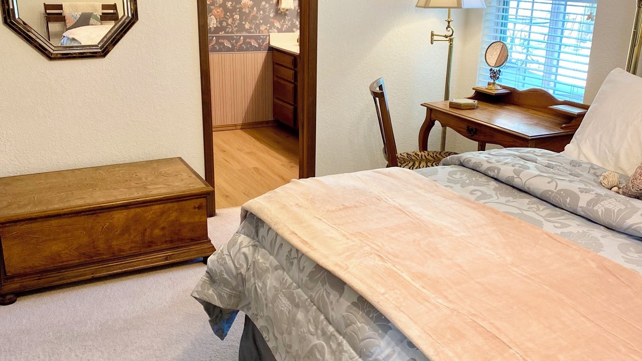 Photo of Bedroom in Tulsa