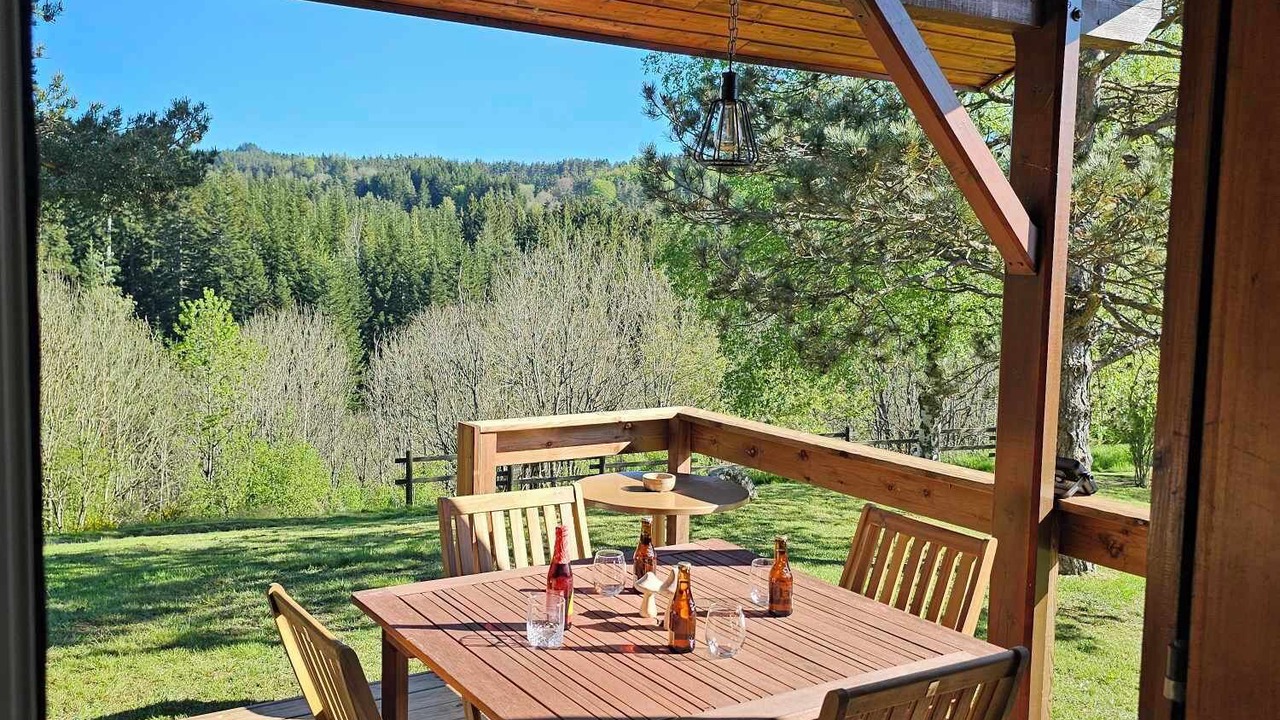 Photo of Outdoor in Saint-Victor-Malescours