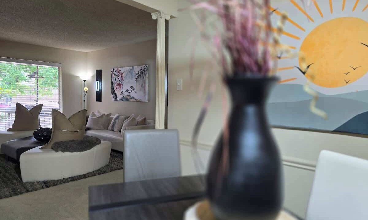 Photo of Livingroom in Uptown