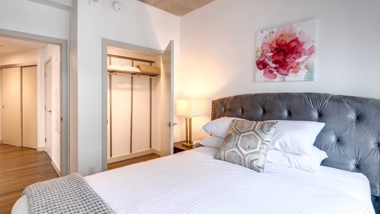 Photo of Bedroom in MIT