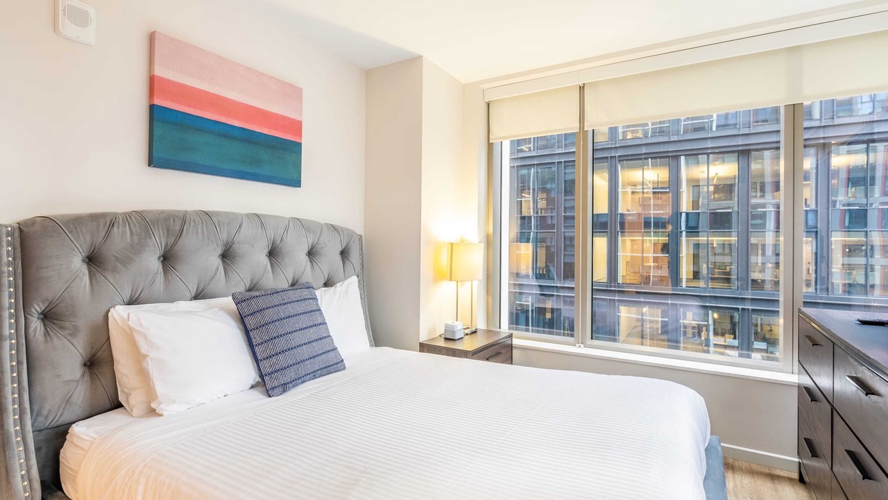 Photo of Bedroom in Seaport District