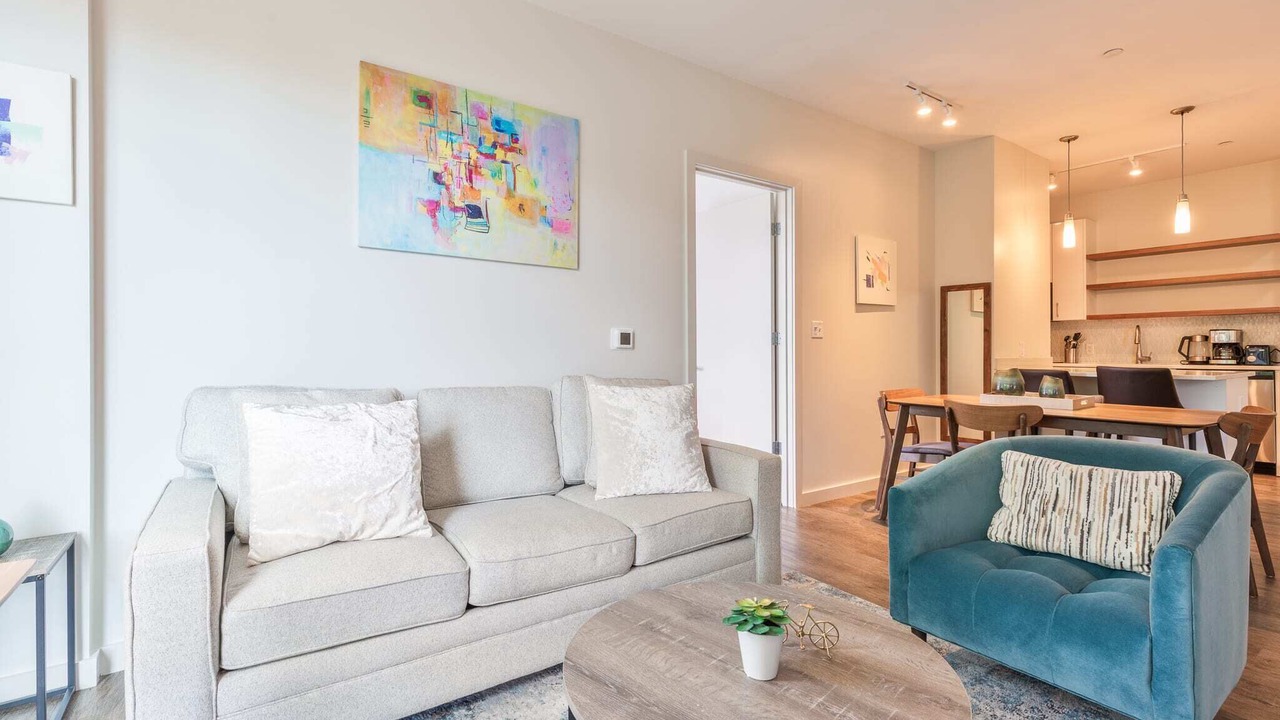 Photo of Livingroom in Cambridgeport