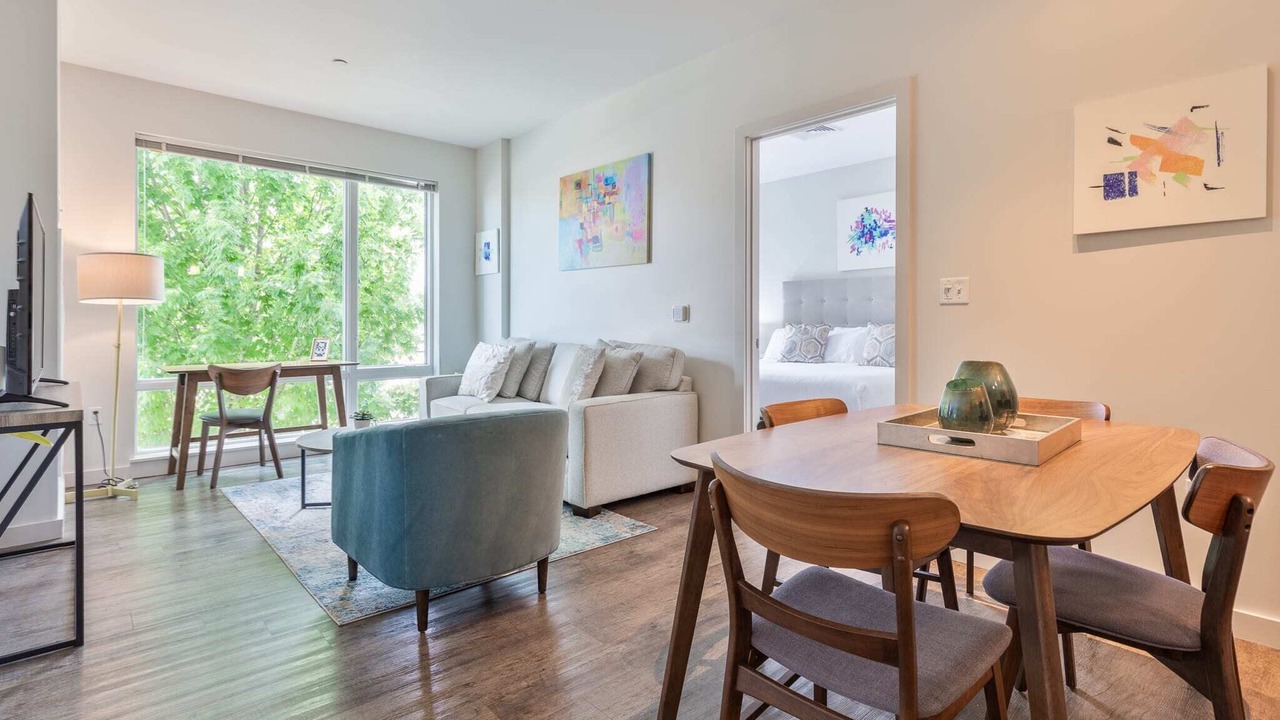 Photo of Livingroom in Cambridgeport