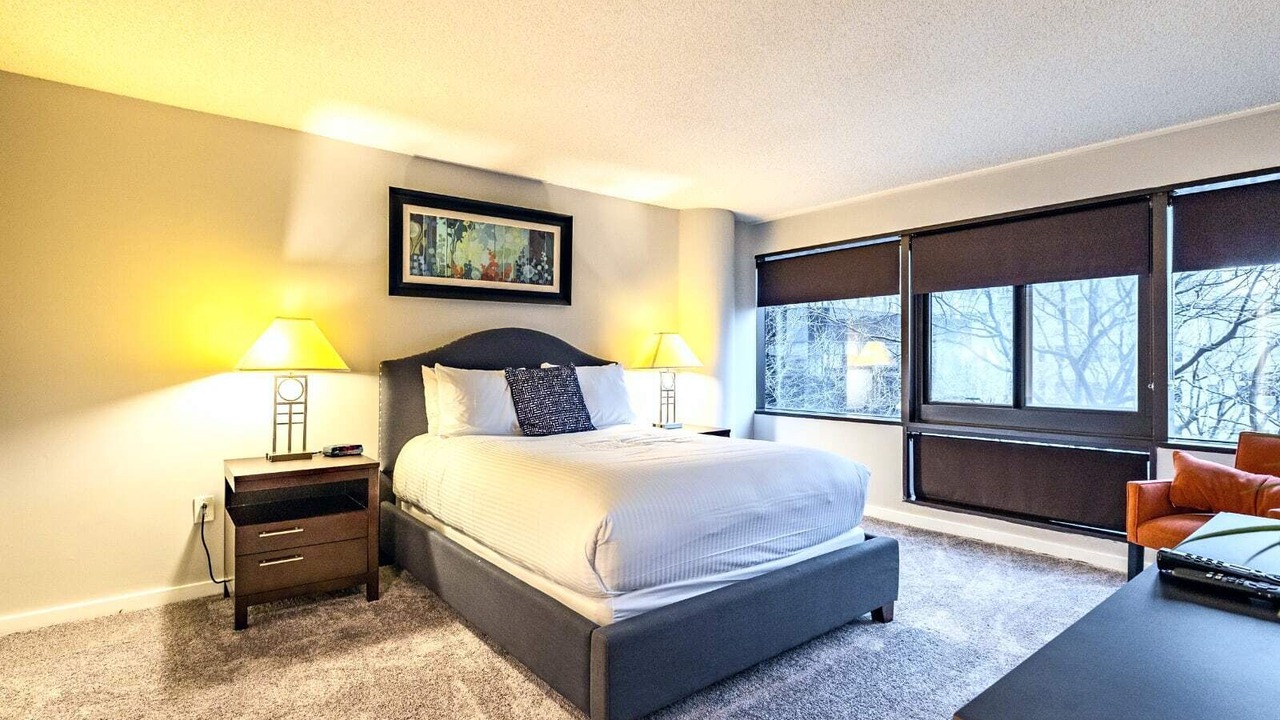 Photo of Bedroom in Downtown