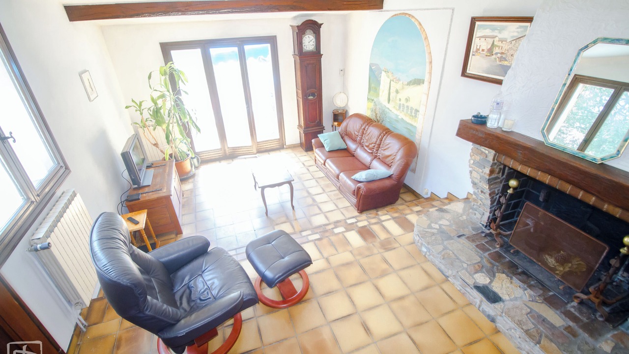 Photo of Livingroom in Saint Michel d'Euzet