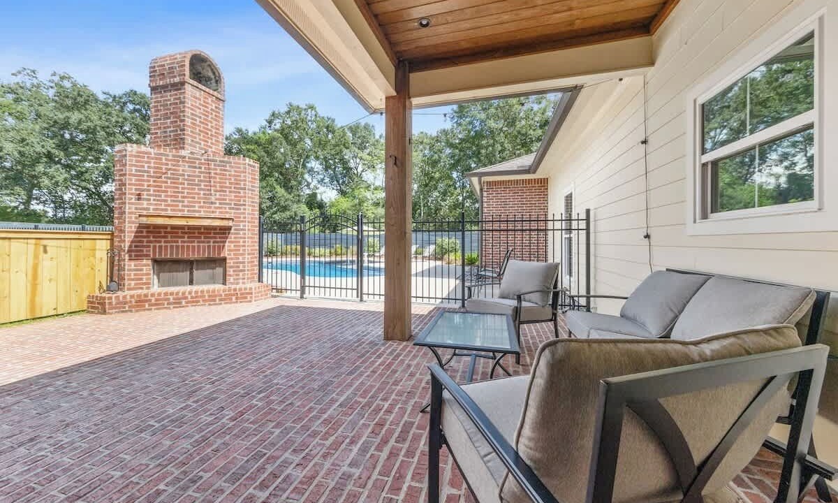 Photo of Patio Balcony in Youngsville