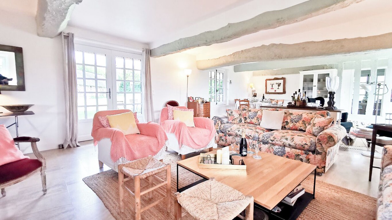 Photo of Livingroom in Vieux-Bourg