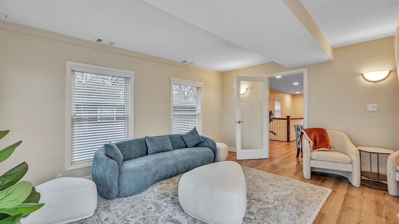 Photo of Livingroom in Cedar Lake