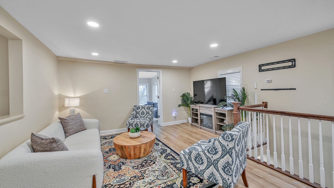 Photo of Livingroom in Cedar Lake