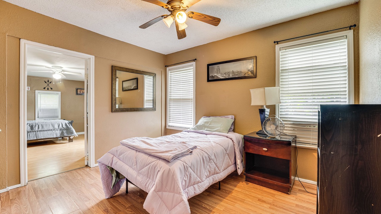 Photo of Others in Victoria