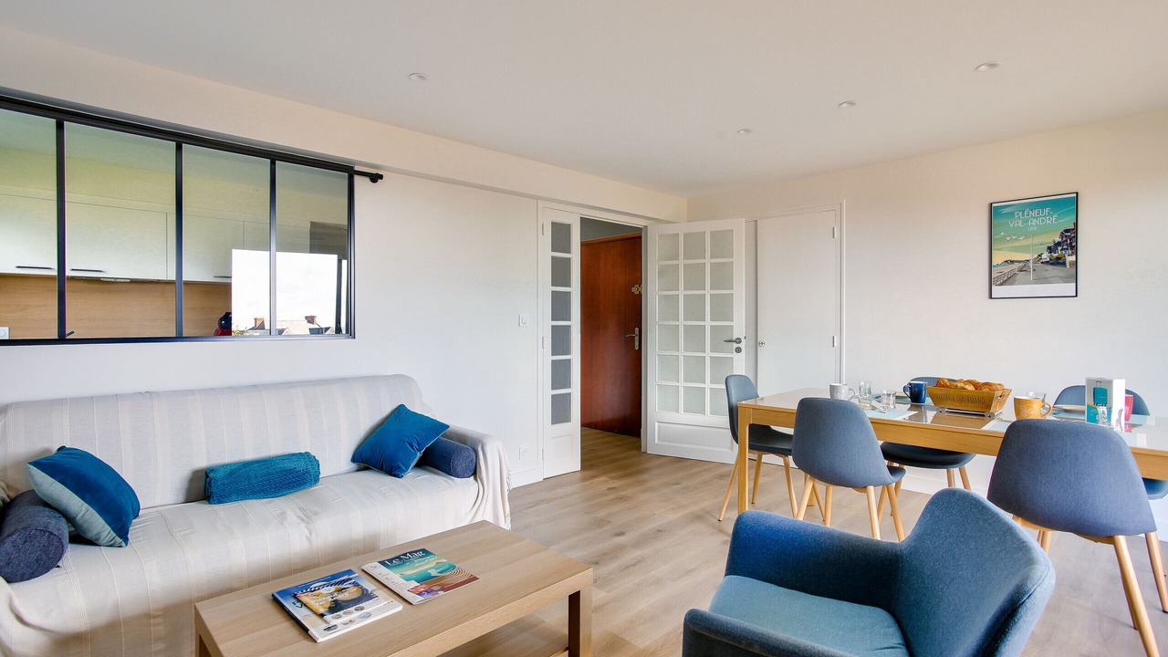 Photo of Livingroom in Pleneuf-Val-Andre