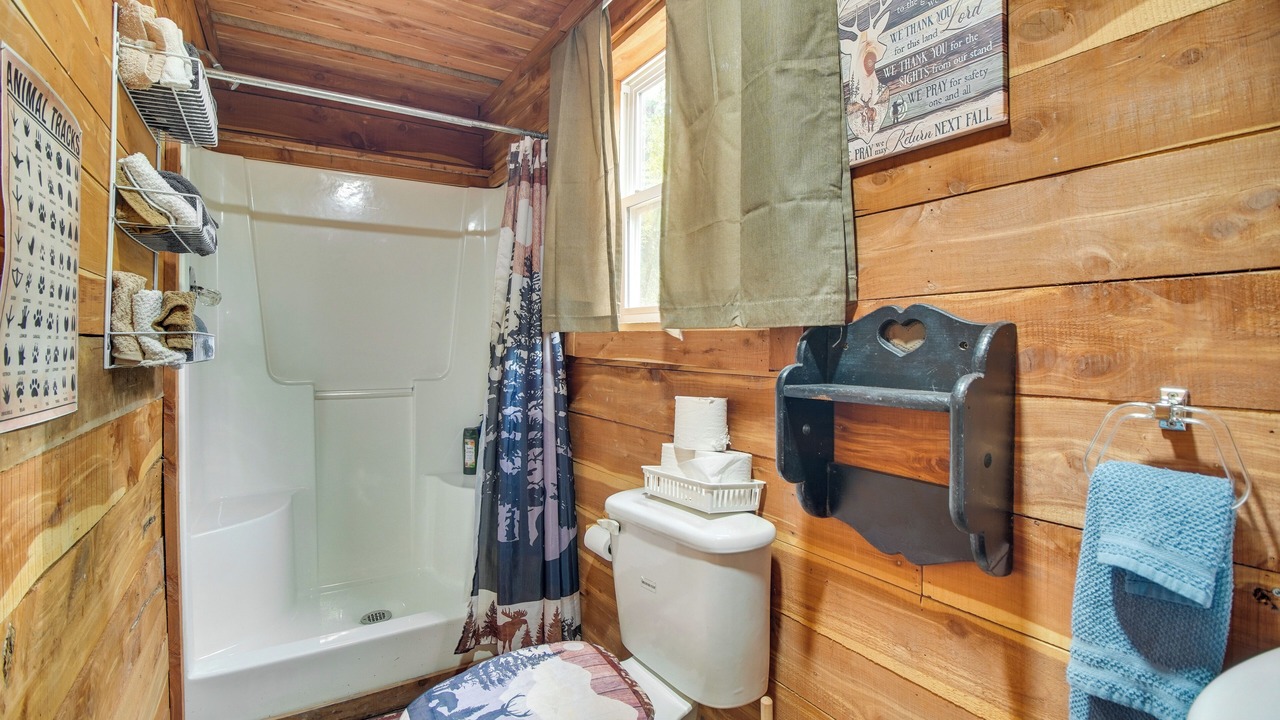 Photo of Bathroom in Ozark