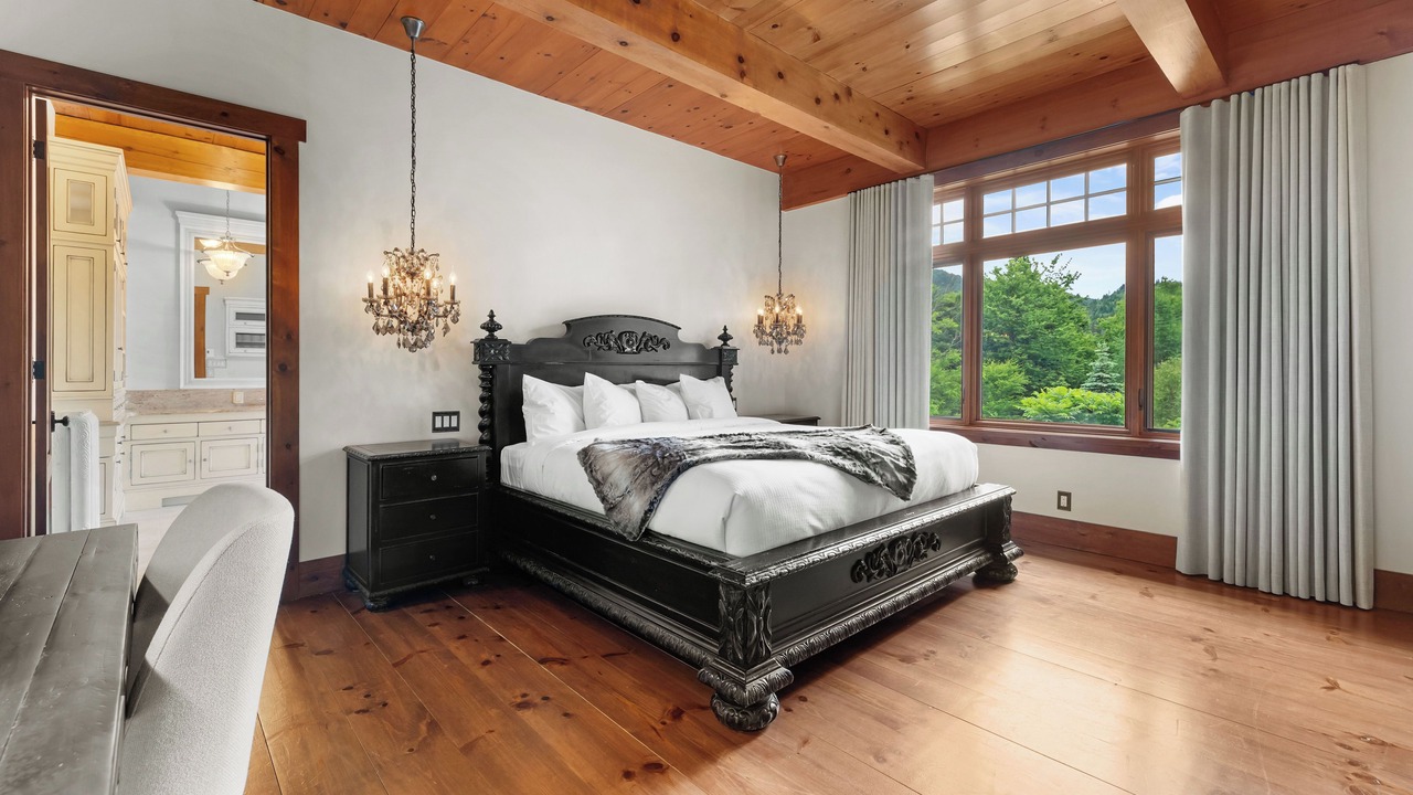 Photo of Bedroom in Stoneham-et-Tewkesbury