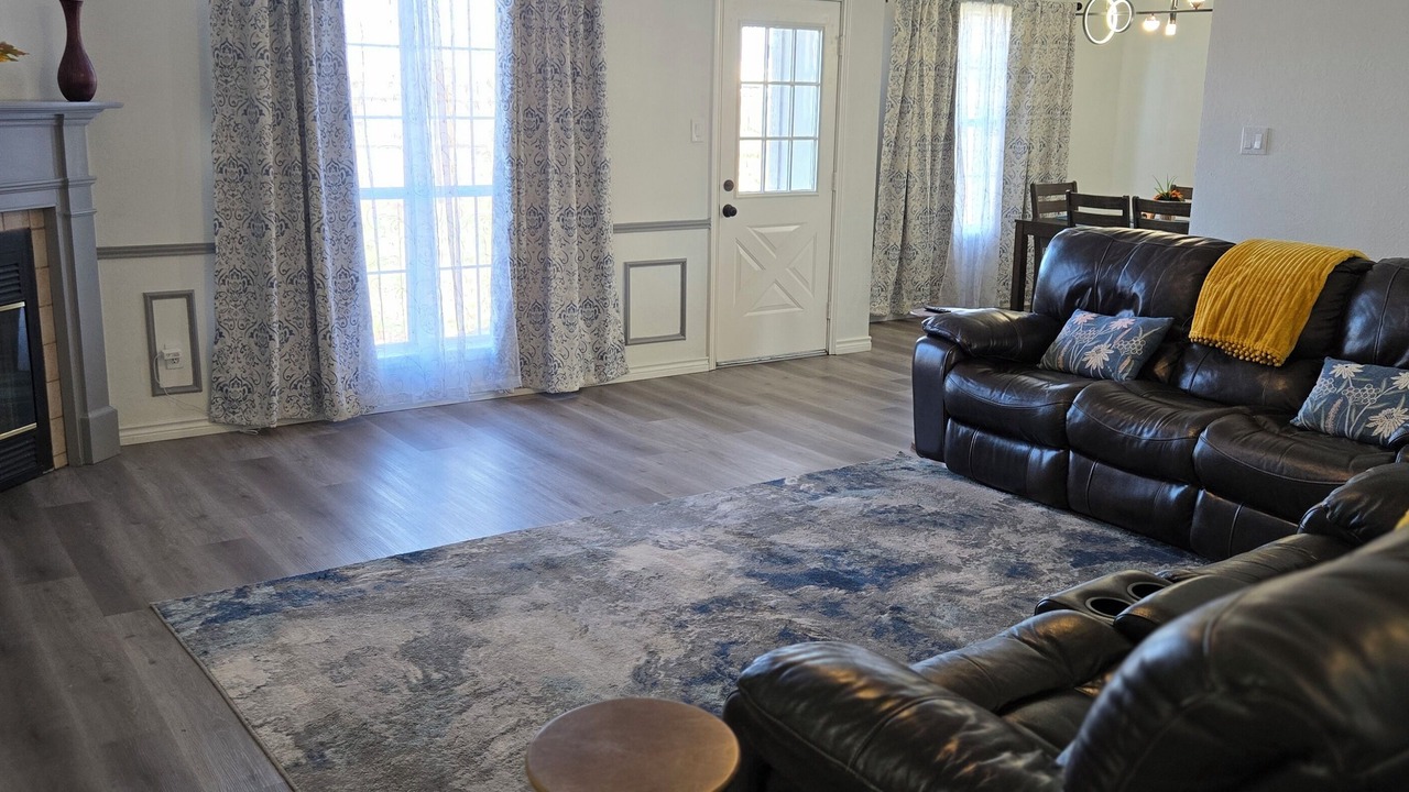 Photo of Livingroom in South Arlington