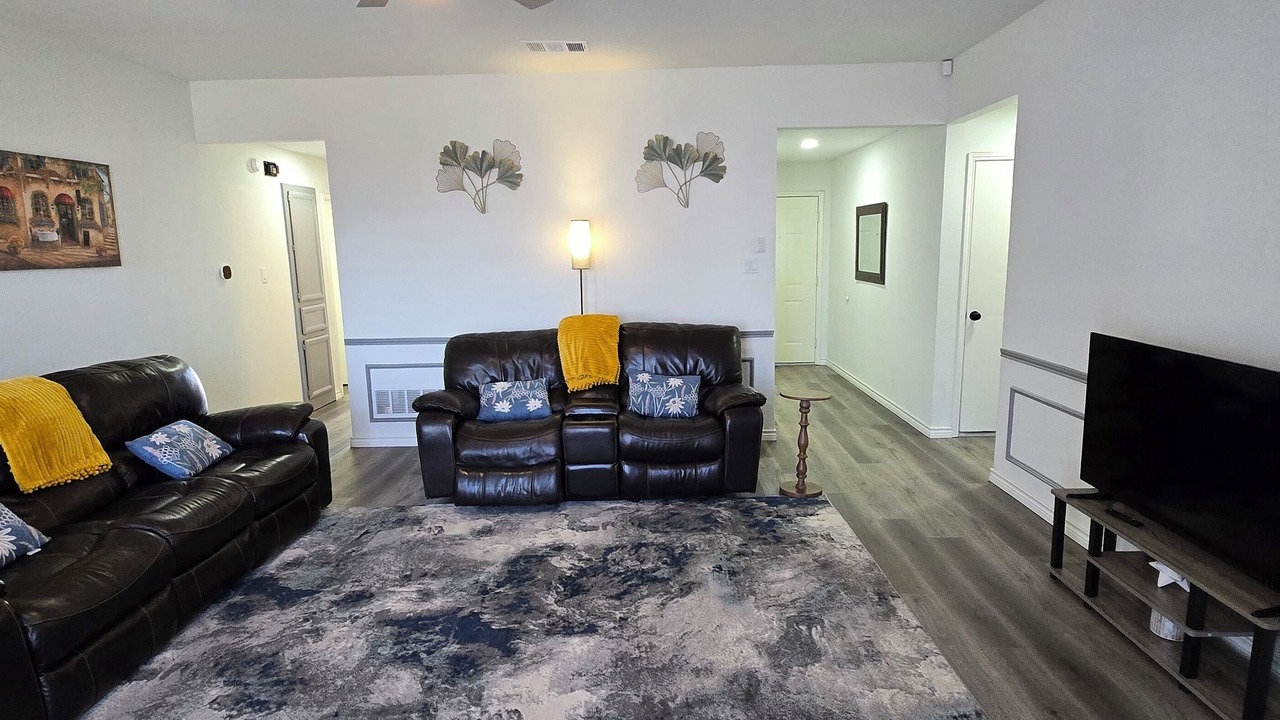 Photo of Livingroom in South Arlington