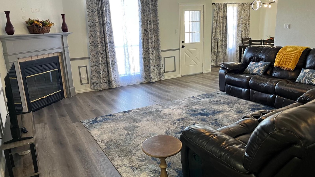 Photo of Livingroom in South Arlington